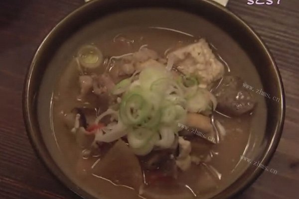 食堂固定菜猪肉套餐