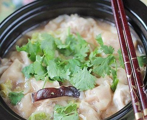 馄饨煲