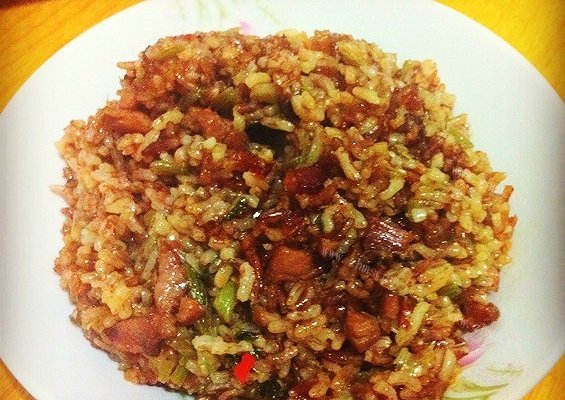 美味腊肉焖饭