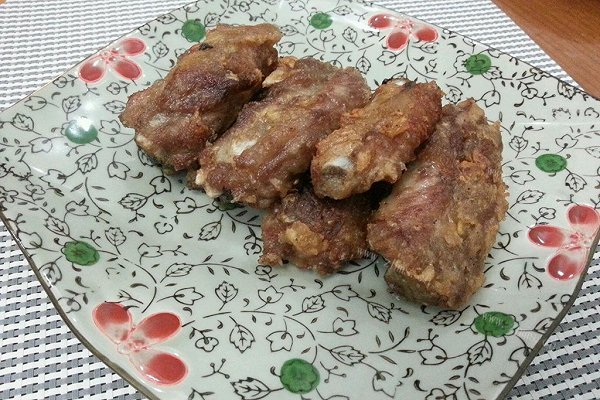 自制蒜香排骨