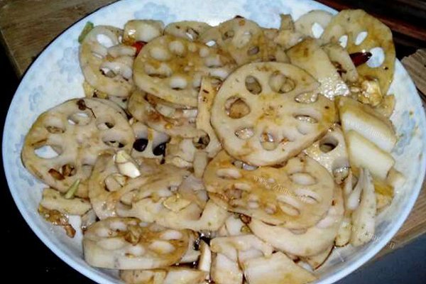 凉拌藕片