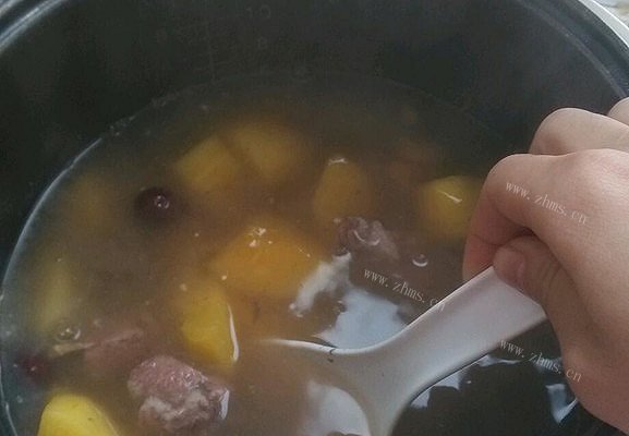 木瓜排骨花生汤
