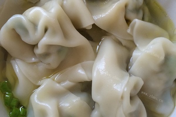鲜虾鸡汤菜肉馄饨