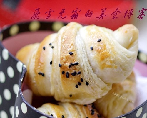 美味的羊角起酥面包