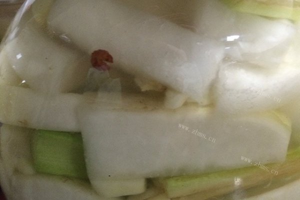 泡椒酸萝卜