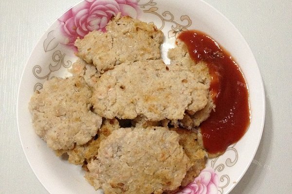 虾肉藕茸肉饼