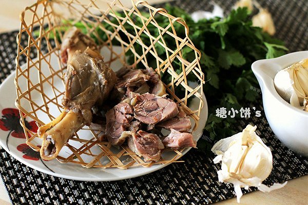 重料版「手抓羊肉」