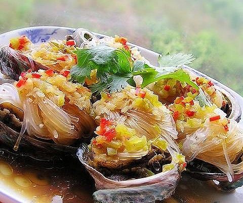 家常粉丝蒸鲍鱼