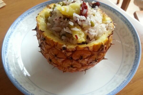 酸甜菠萝饭