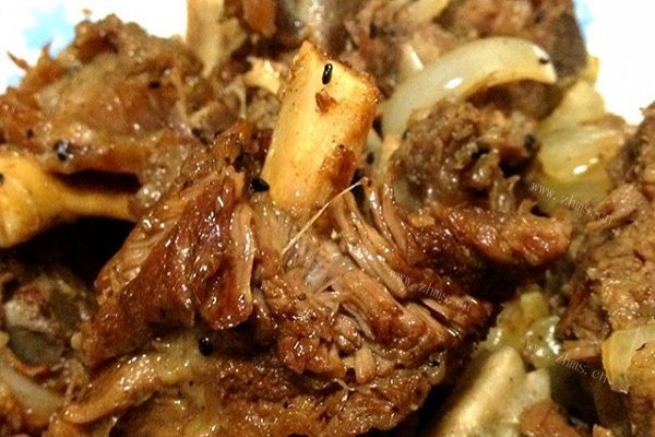 美味黑椒牛排骨