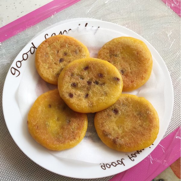 自己做的南瓜饼