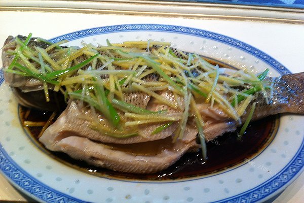 清蒸鲈鱼