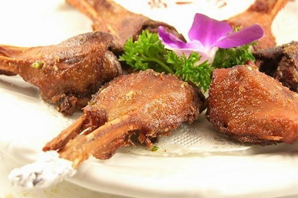 美极鸭下巴