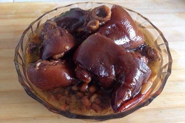 家常黄豆猪脚