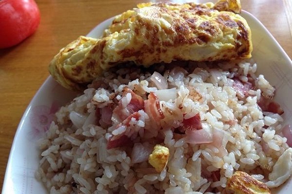 蛋包饭