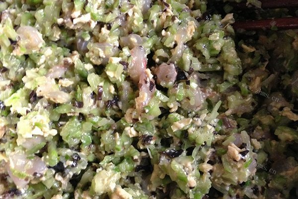 家庭版黄瓜虾仁水饺馅