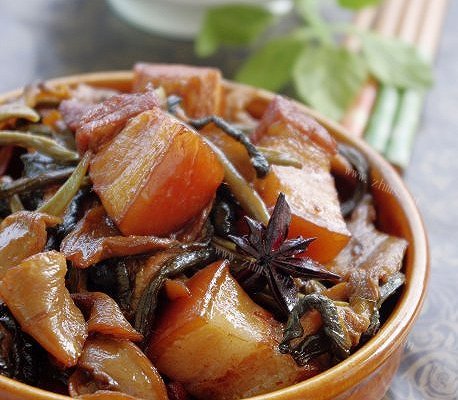 干菜烧五花肉