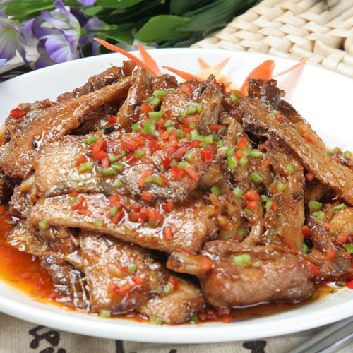 家常菜红烧带鱼