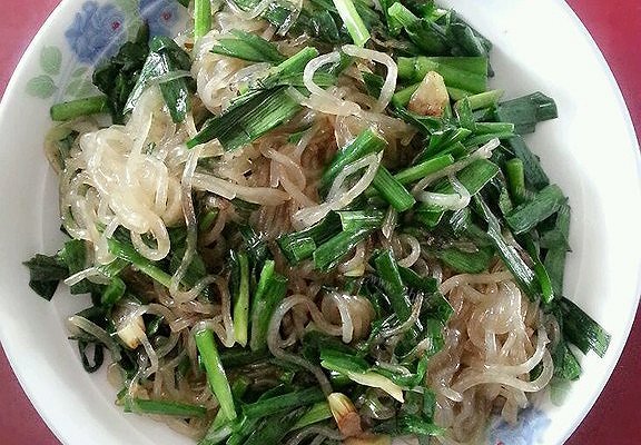 韭菜炒粉条