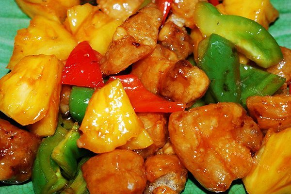 菠萝咕噜肉