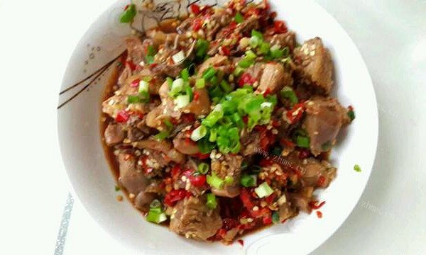 小米辣椒拌鸡块