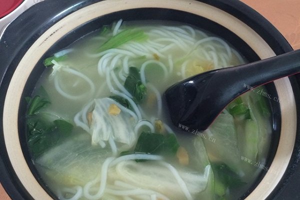 家常砂锅米线