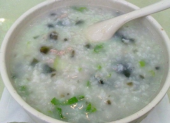 皮蛋瘦肉粥