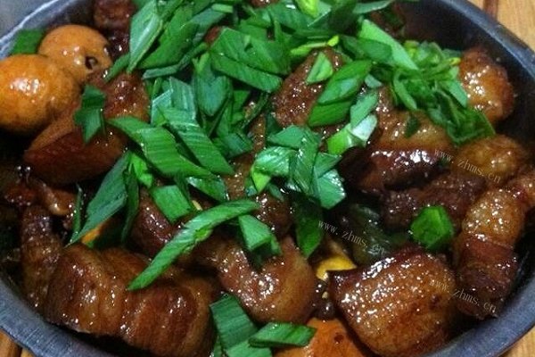 鹌鹑蛋红烧肉