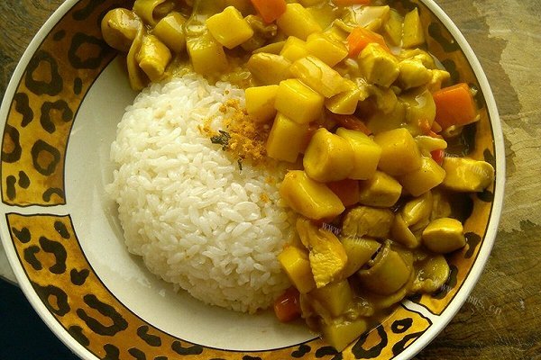 咖喱鸡肉饭