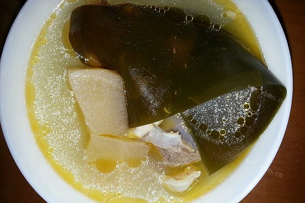 酸萝卜海带汤