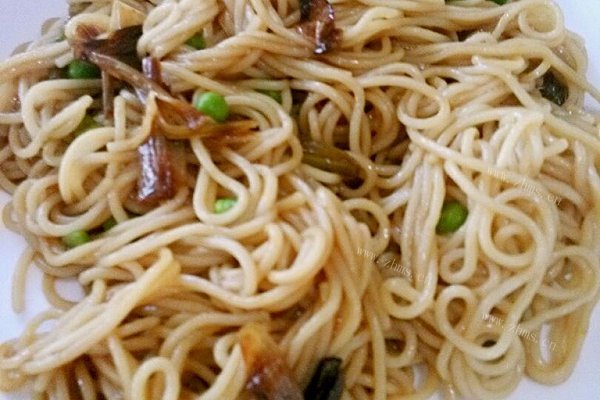自制葱油拌面