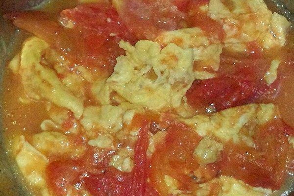 西红柿炒鸡蛋(国民大菜)