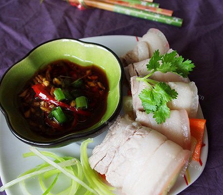 蒜泥白肉