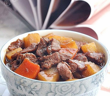 土豆烧牛肉