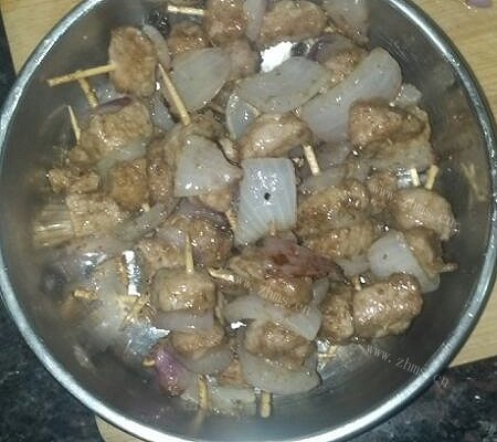 孜然牙签肉