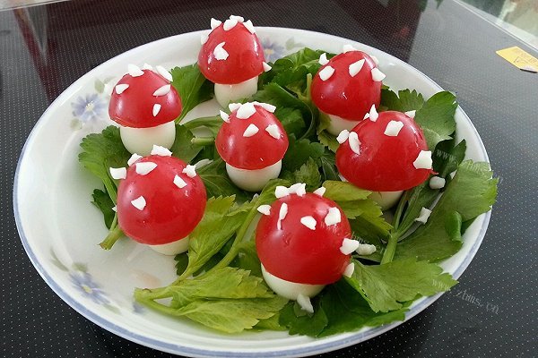 鹌鹑蛋蘑菇