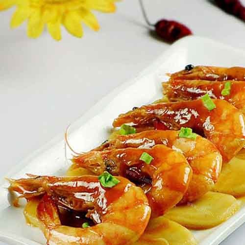 色香味俱全的油焖大虾