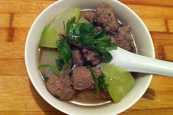 家常羊肉丸子冬瓜汤