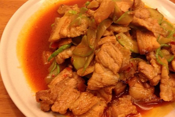 美味角瓜辣炒五花肉