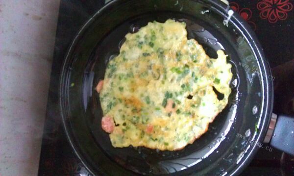 家常鸡蛋韭菜饼