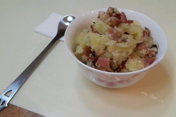 美味香菇培根土豆泥