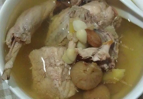 川贝南北杏无花果鹧鸪汤-小丽家常菜