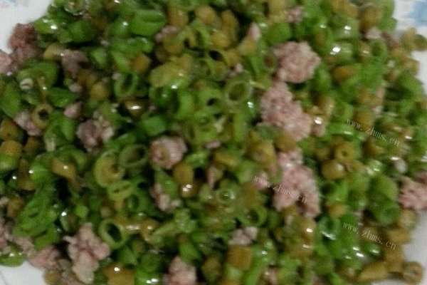 超好吃的下饭菜~烂肉泡豇豆炒空心菜杆