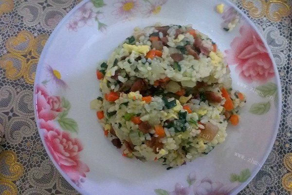 家常腊肠炒饭