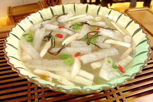 一品竹荪汤