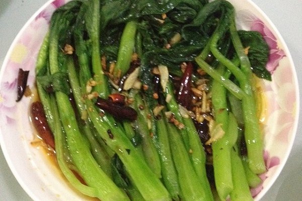 白灼芥蓝