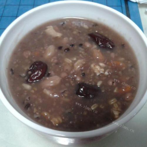 养颜的杂粮粥