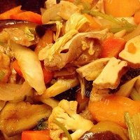 猪肉杂菜焖锅