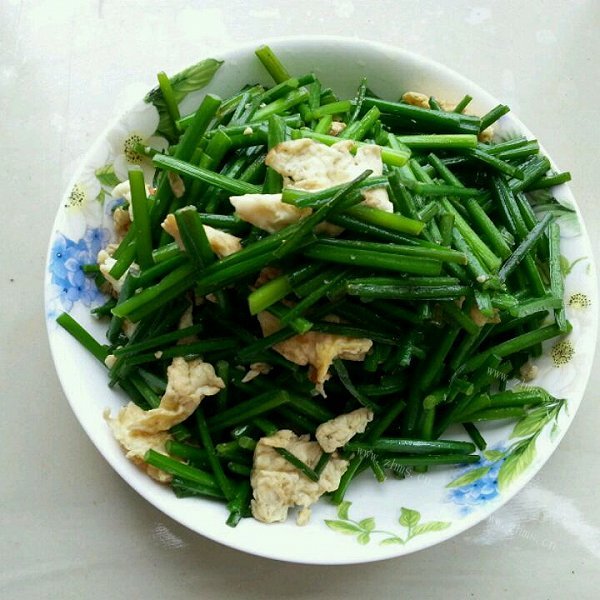 诱人的韭菜炒鸡蛋