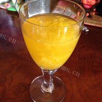 非常简单自制带果粒的橙汁